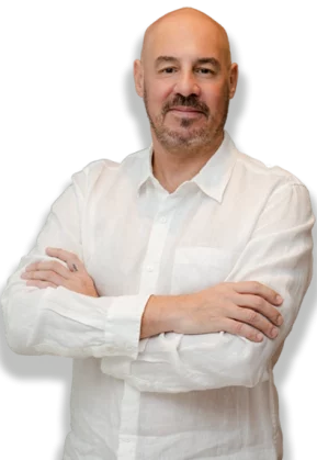 Foto Dr Daniel Marun de camiseta branca social